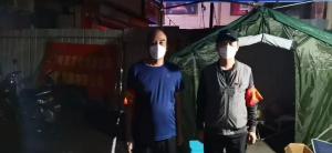 市文旅集團一線戰“疫”之：黨旗飄揚在門外，黨旗扎根在心里，53歲和35歲黨員成絕佳搭檔